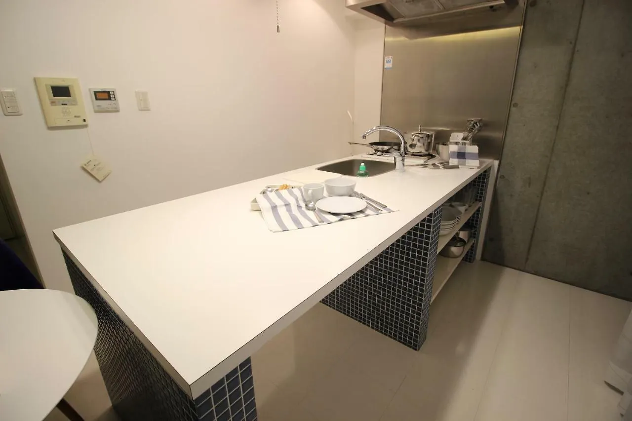 Kw Residence Sakaisuji Hommachi Osaka 0*,  Japan